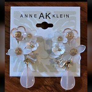 Anne Klein Floral Cluster  Dangling Earrings Spring Bridal Bridesmaid Chic
